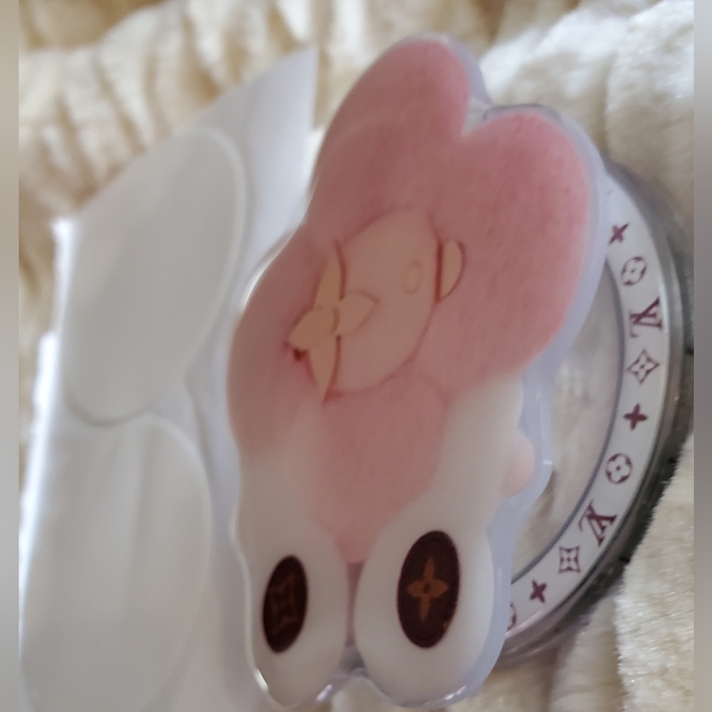 Vivienne Charachter Pop Socket For Phone
